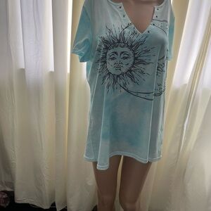 Sun and Moon Graphic Light Blue Tee